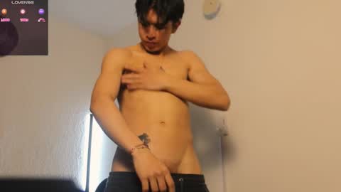 Adrian  Chlloe online show from November 22, 9:58 pm