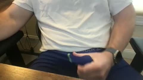 kickboxer04 online show from March 11, 6:15 pm