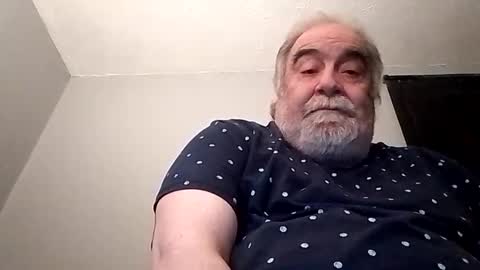 Snapshot of kickinme chatting on September 11, 9:36 pm KICKINME online show from September 11, 9:36 pm