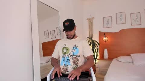 Kilua Muscle guy online show from September 8, 8:41 pm