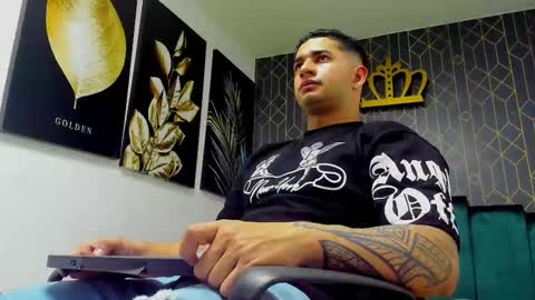 Angel Falconer online show from September 14, 8:16 am