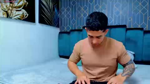 Angel Falconer online show from September 20, 1:38 am