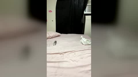 kingecstasyxxxddd online show from February 2, 6:23 am