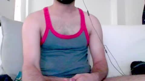 Snapshot of kingindisguise69 chatting on October 6, 3:49 pm kingindisguise69 online show from October 6, 3:49 pm