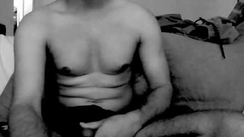 Snapshot of kingindisguise69 chatting on October 11, 2:10 pm kingindisguise69 online show from October 11, 2:10 pm