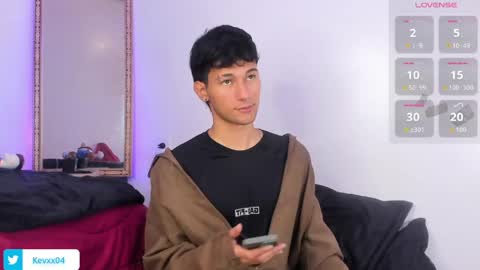  A L E X  online show from June 1, 2:01 am