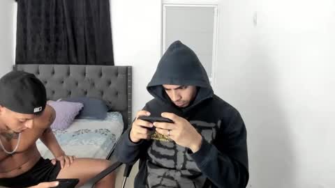 DOMINANT ALPHA KINGS online show from November 21, 7:29 am