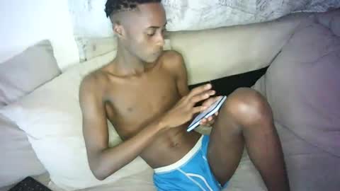 kinkybby_ online show from December 28, 7:01 pm