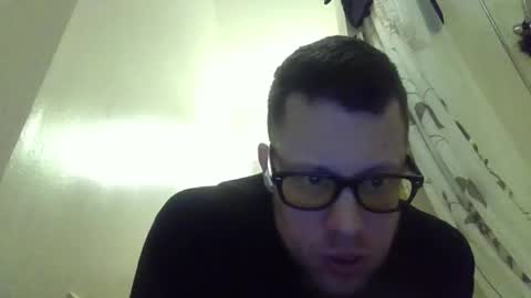 kinkystrides online show from February 10, 3:11 am