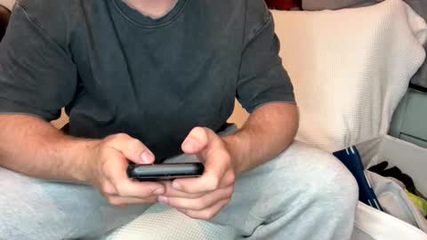 kissforjoey online show from January 9, 9:53 pm