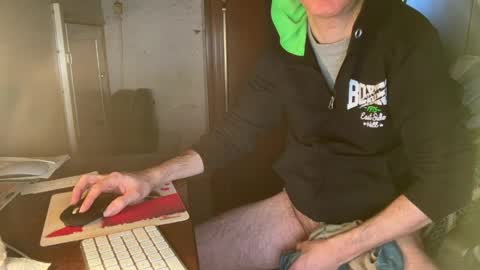 kissofbanned1983 online show from March 30, 2:40 pm