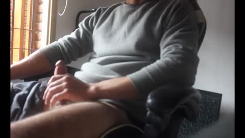 Steve Cocks online show from April 8, 3:10 pm