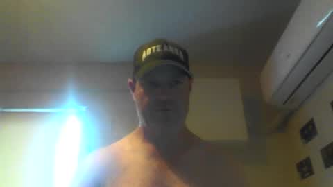 Snapshot of kiwiguy19773 chatting on January 11, 4:16 am kiwiguy19773 online show from January 11, 4:16 am