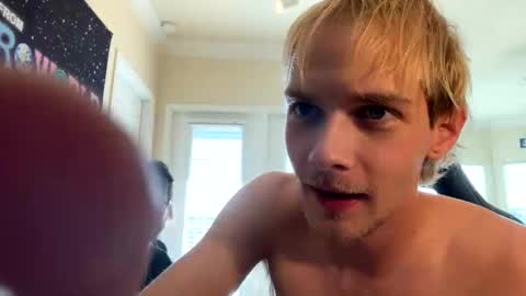 kkyle57 online show from October 4, 10:03 pm