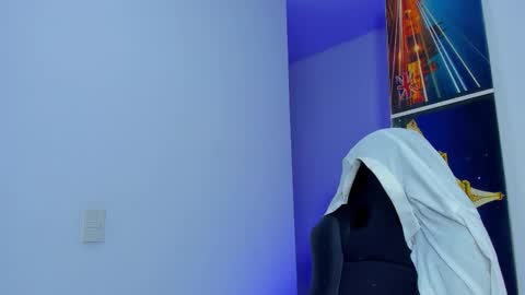 klinsmannwalton online show from January 7, 10:53 am