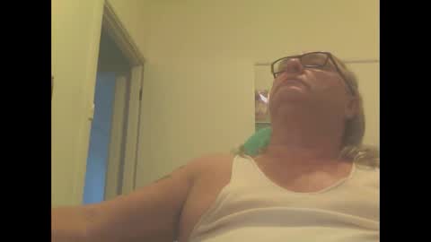 knobout online show from February 20, 6:06 am