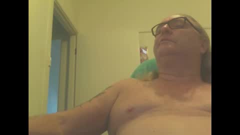 knobout online show from February 3, 7:29 am