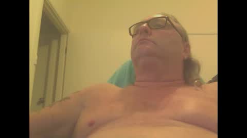 knobout online show from December 19, 6:12 am