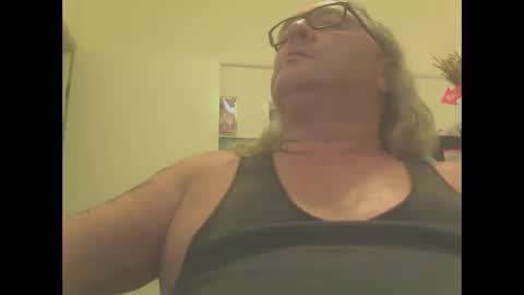 knobout online show from January 12, 7:43 am