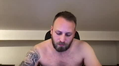 hugo online show from December 30, 5:02 pm