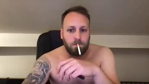 hugo online show from December 13, 8:04 pm