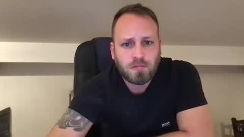 hugo online show from January 24, 6:35 pm