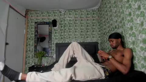 kofi online show from May 19, 1:56 am