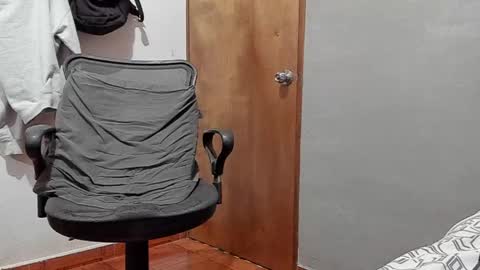 konan_89 online show from April 8, 12:00 am