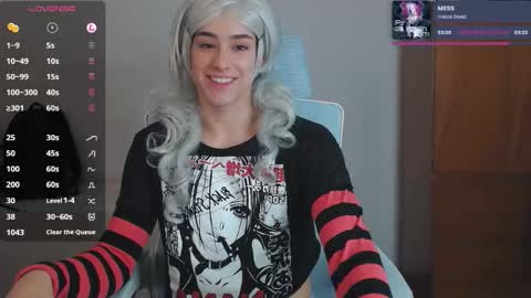  Riley  online show from December 19, 6:05 pm