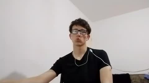 Facu online show from January 3, 1:58 pm