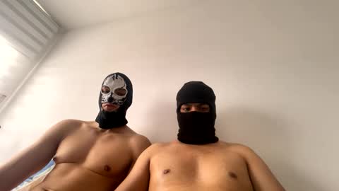 kraison66 online show from April 28, 6:45 pm