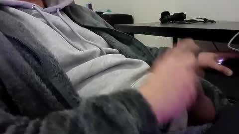 krime59100 online show from February 2, 4:11 am