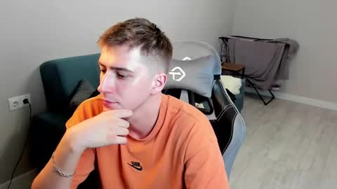 krishort online show from March 3, 9:34 pm