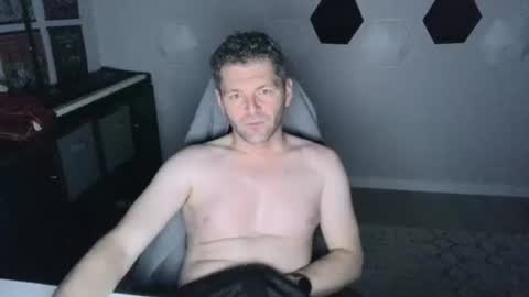 kukk_you online show from November 18, 11:26 pm