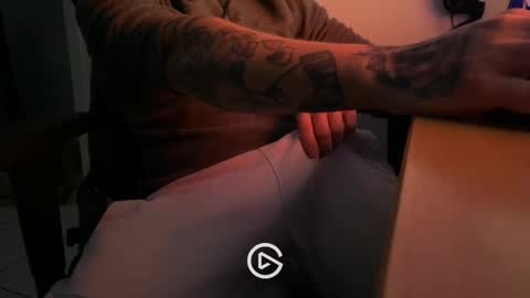 kush03100 online show from January 17, 7:20 pm