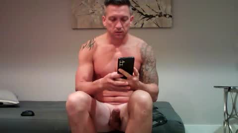 Snapshot of kutangos773 chatting on December 11, 1:55 pm kutangos773 online show from December 11, 1:55 pm