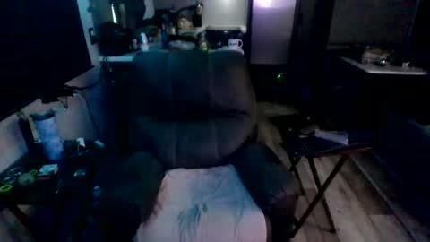 l8tniter online show from June 19, 11:53 pm