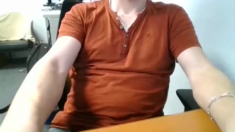 labelette007 online show from March 13, 9:39 am