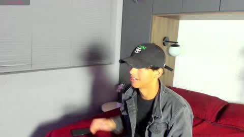 labrinthteasing online show from February 22, 12:06 pm