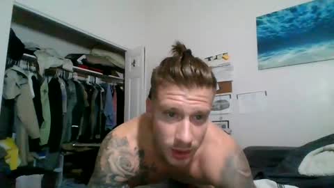 lacrioxcum18 online show from February 3, 4:04 am