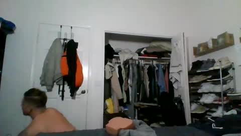 lacrioxcum18 online show from February 4, 4:48 am