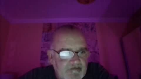 Snapshot of lamabama chatting on October 30, 10:33 pm lamabama online show from October 30, 10:33 pm