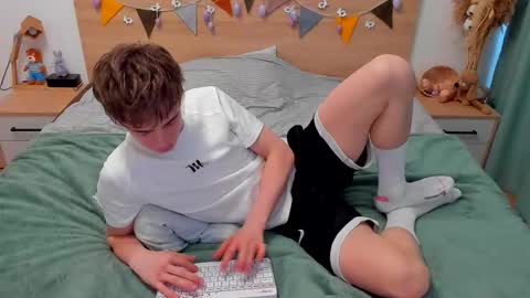 Fandi online show from March 3, 11:28 am