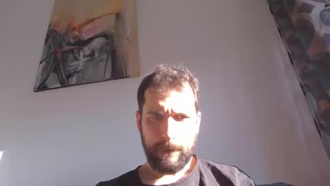 laraaan online show from January 18, 12:18 pm