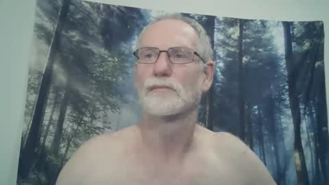 Larbie online show from February 11, 10:48 am