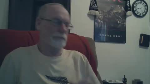 Larbie online show from January 1, 12:21 am