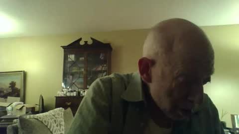 larryblau online show from October 27, 3:53 am