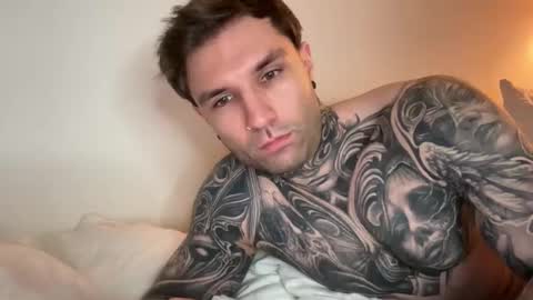 larsskeet online show from February 12, 7:42 pm