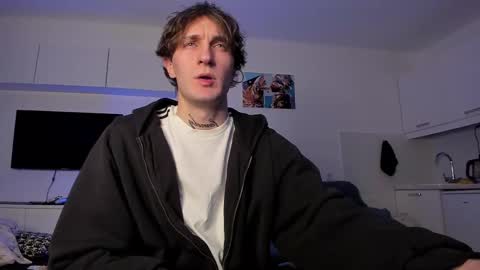 acie online show from February 20, 9:09 pm