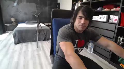 sam online show from March 10, 1:06 pm